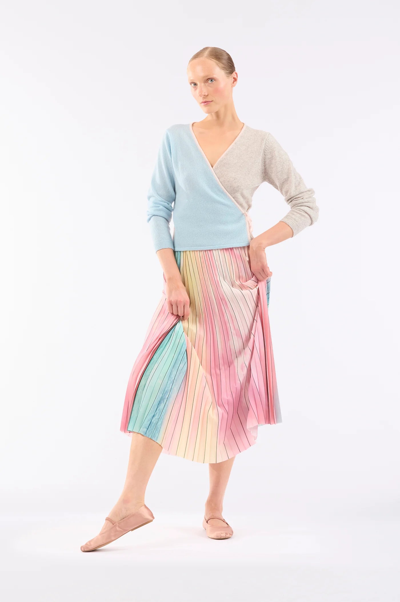 PLEATED SKIRT - SCATTERED CLOUDS