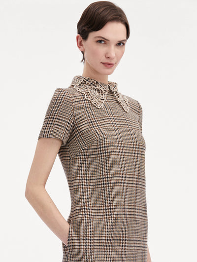 Peony Guipure Collar Plaid Shift Dress - Cocoa Multi