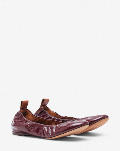 The Ballerina Flat in Patent Leather - Burgundy