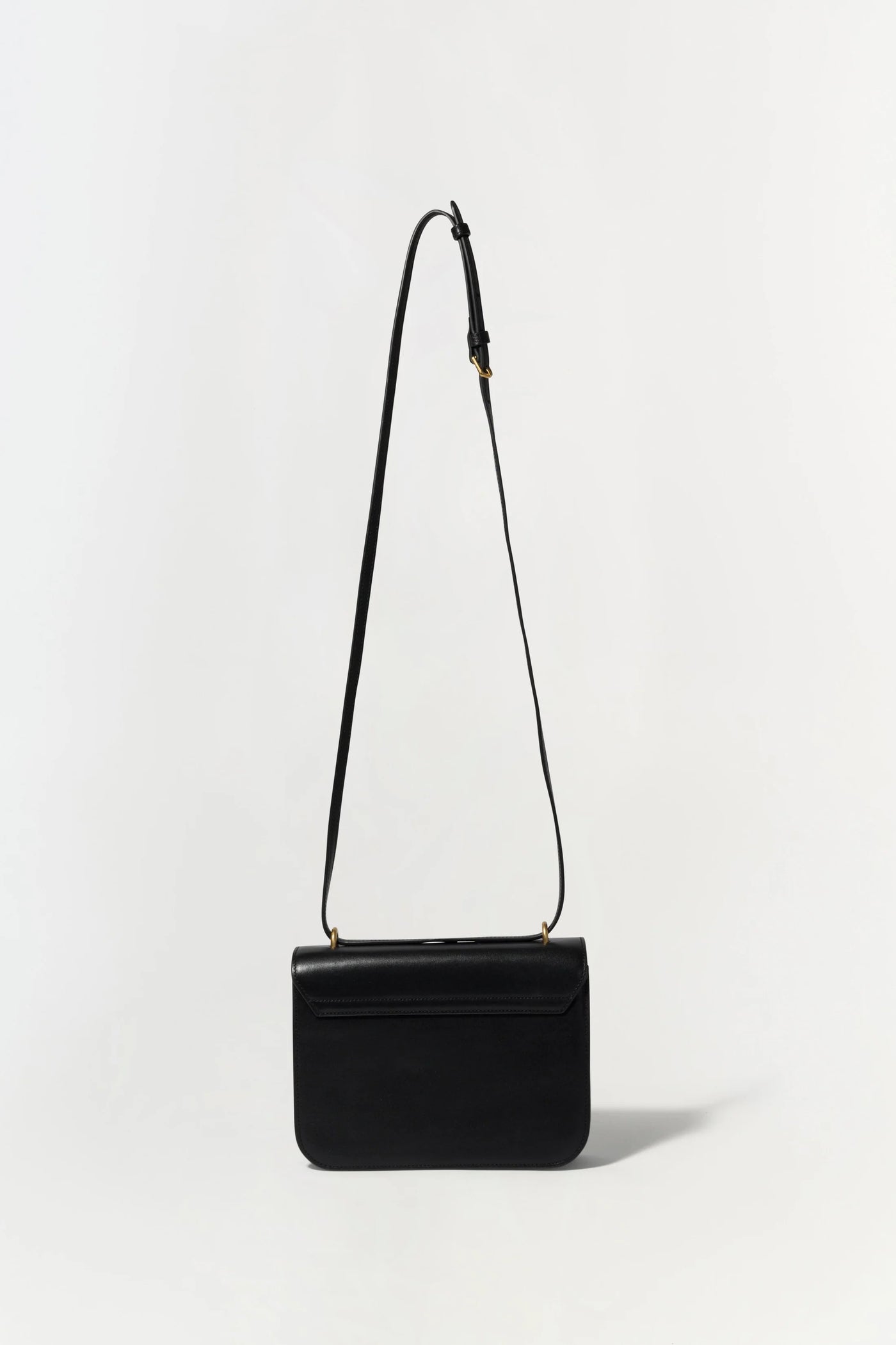 REMY FLAP BAG - Black