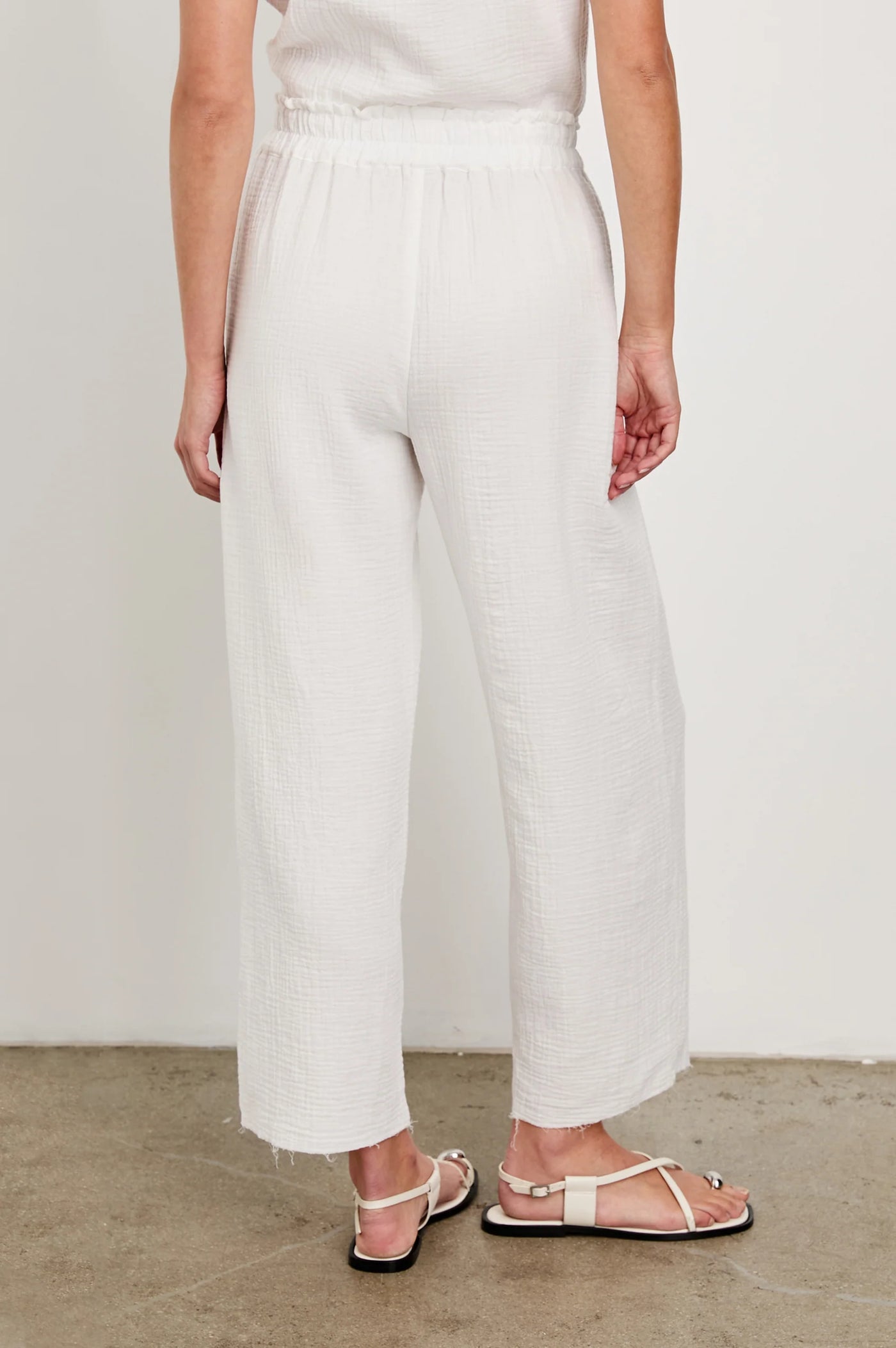 Leon Crop Pant - White – Coplons