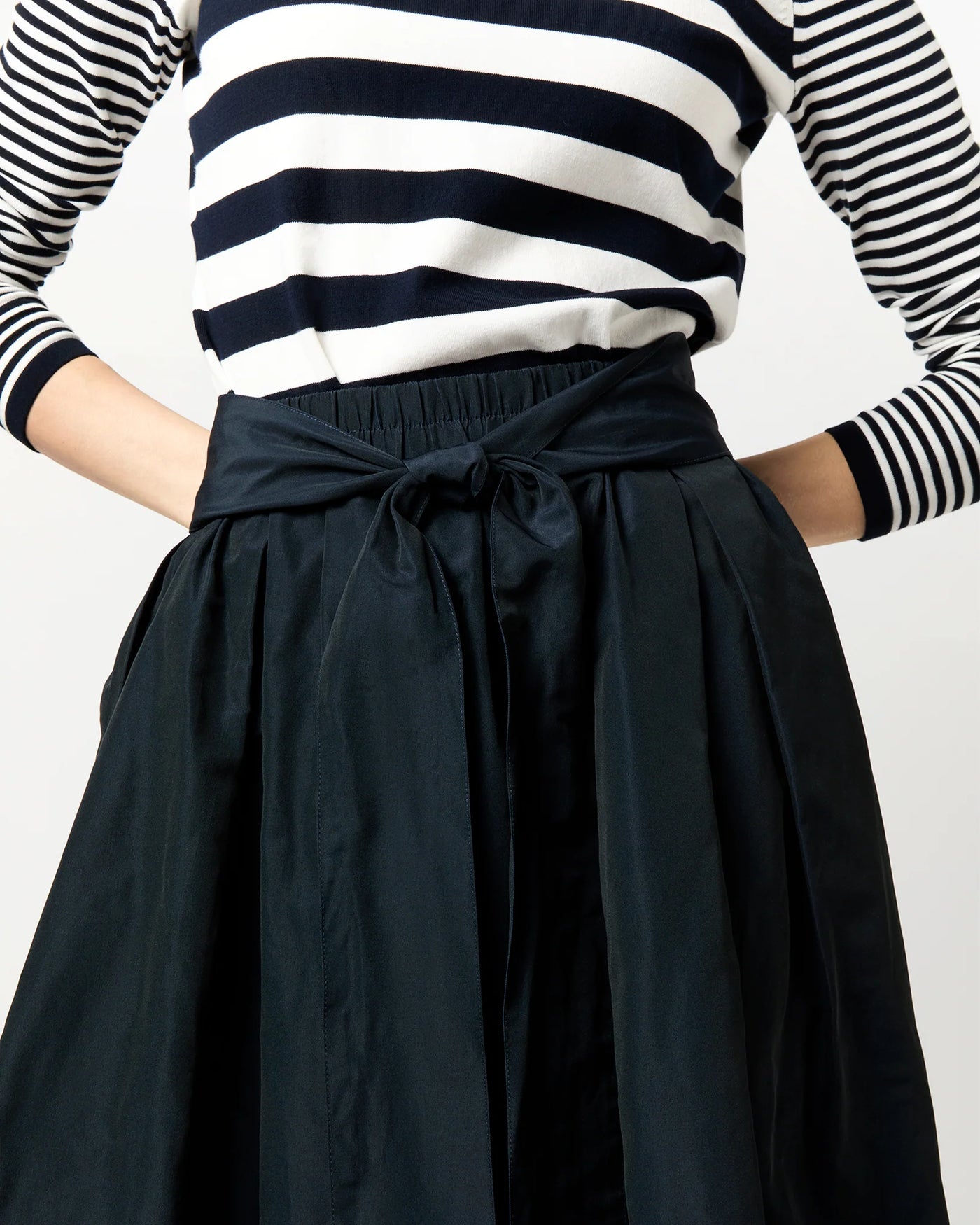 CARLA SKIRT - Navy Nylon Faille