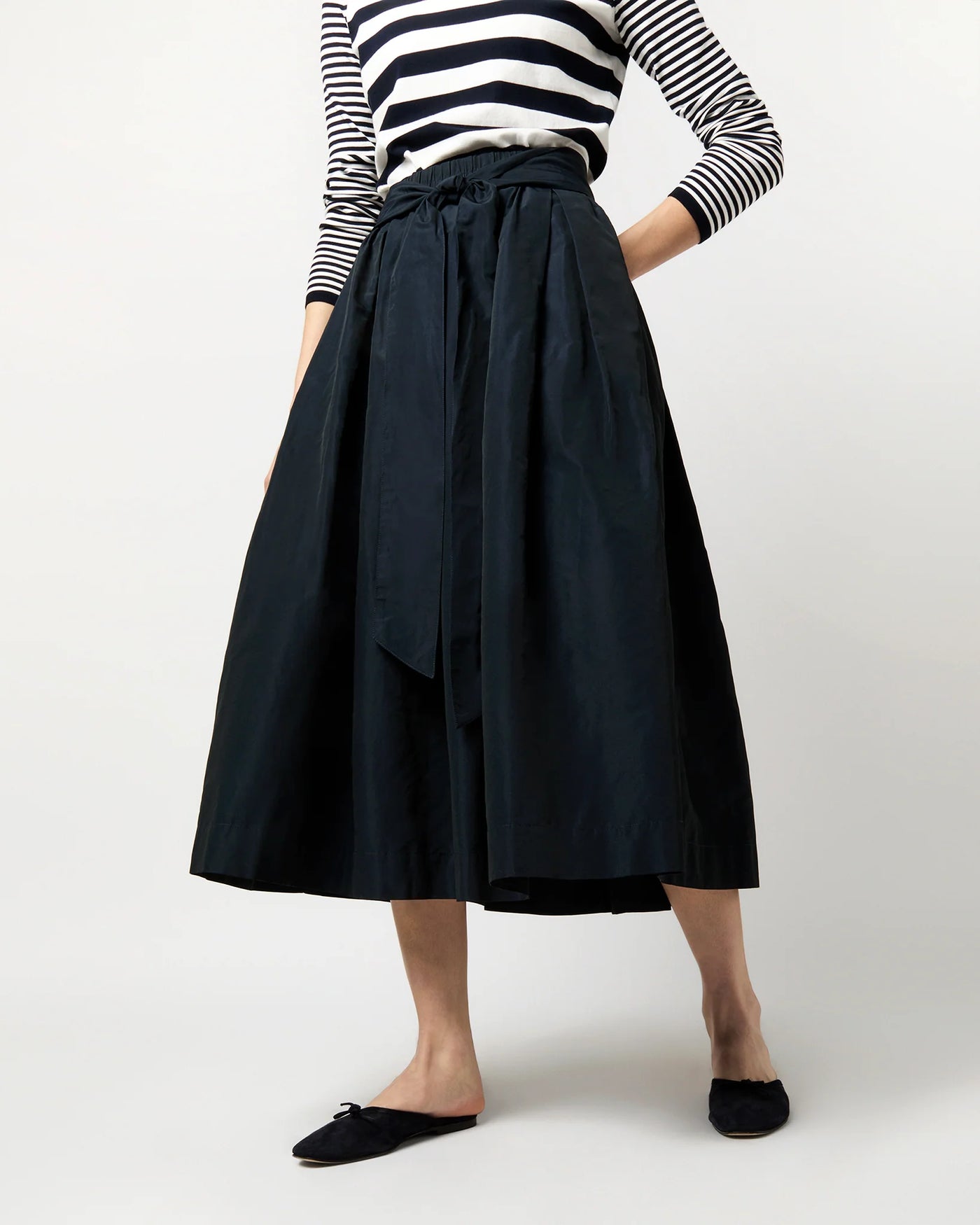 CARLA SKIRT - Navy Nylon Faille